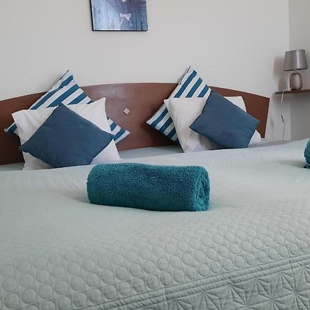 Bük Kamilla Apartman Villapark מראה חיצוני תמונה
