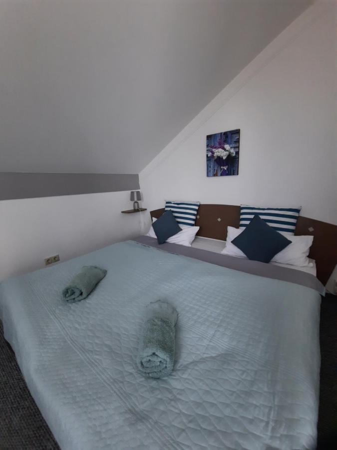 Bük Kamilla Apartman Villapark מראה חיצוני תמונה